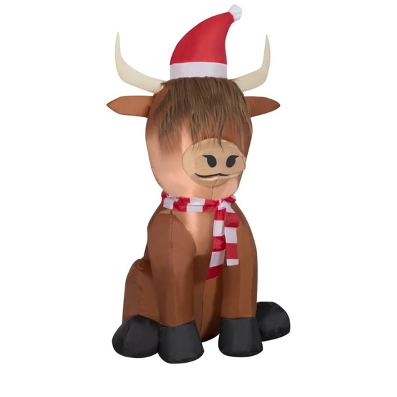 Holiday Time New 3.5 Foot Scottish Highlander Cow in Santa Hat - Picture 3 of 3